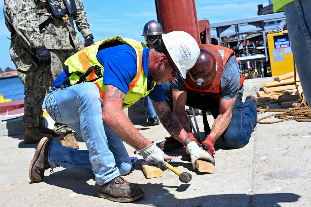 NAVFAC EXWC Tests, Evaluates Modular Barge System for Warfighter Needs