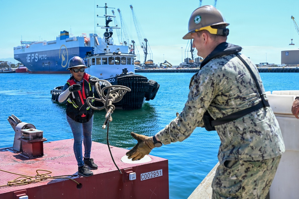 NAVFAC EXWC Tests, Evaluates Modular Barge System for Warfighter Needs