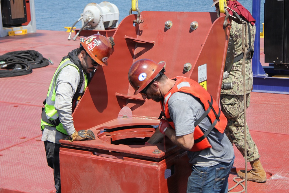 NAVFAC EXWC Tests, Evaluates Modular Barge System for Warfighter Needs