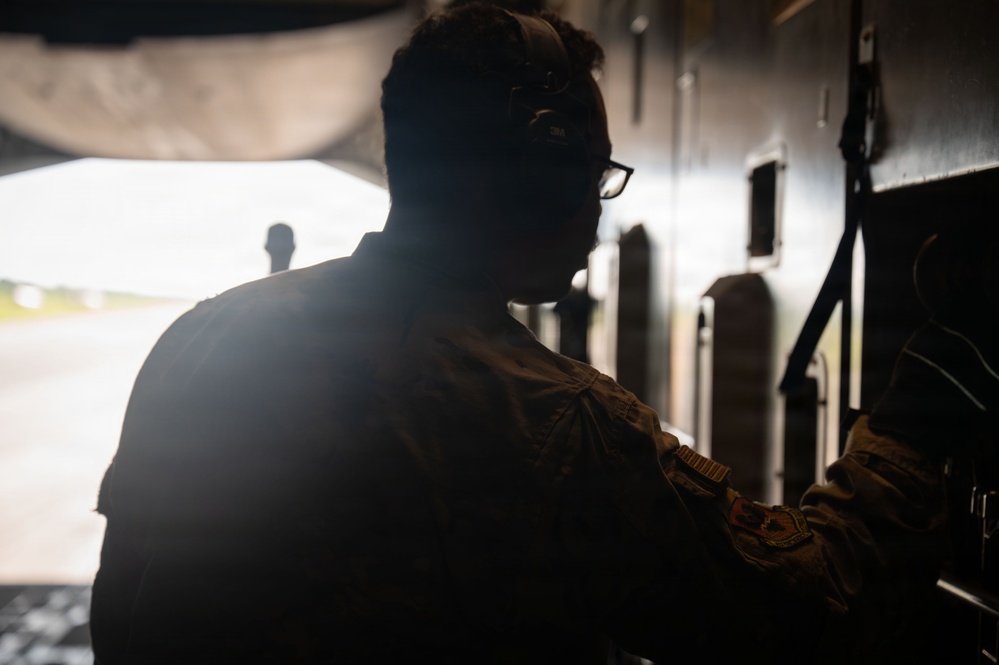 921st CRS Airmen Conduct Operations in SOUTHCOM