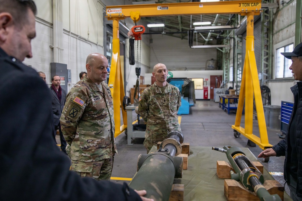 It was an honor to host Eighth Army Command Sgt. Maj. Jeffery D. Weaver at Camp Carroll!