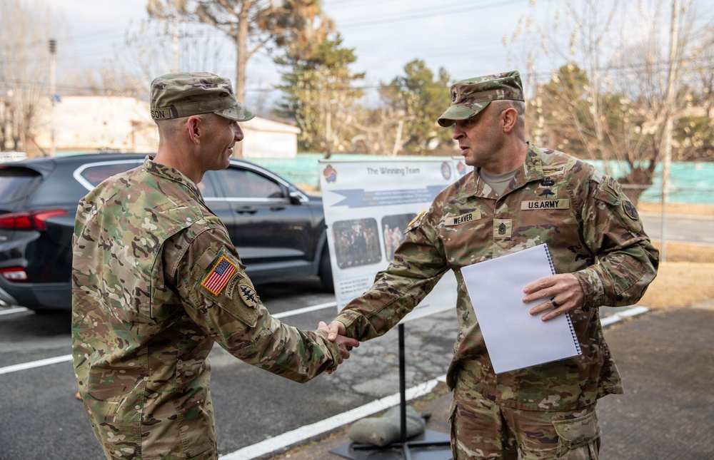 It was an honor to host Eighth Army Command Sgt. Maj. Jeffery D. Weaver at Camp Carroll!