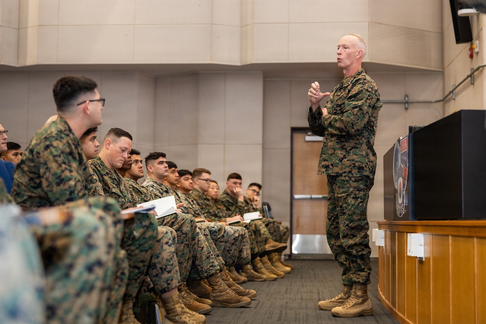 MARFORPAC Commander meets with key US-ROK leaders