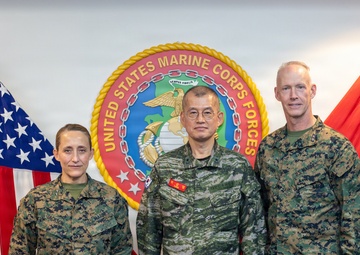 MARFORPAC Commander meets with key US-ROK leaders