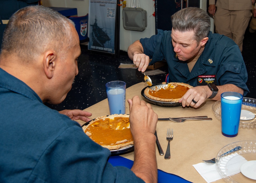 MWR Pumpkin Pie Eating Contest