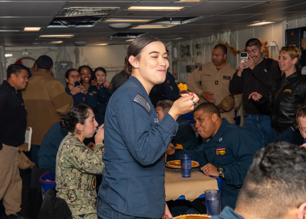 MWR Pumpkin Pie Eating Contest