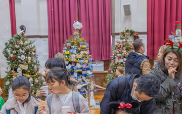 CFAY MWR Hosts Festival of Trees