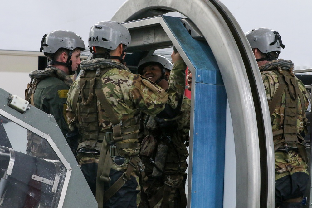 4-2 AB Helicopter Underwater Egress and Overwater Training