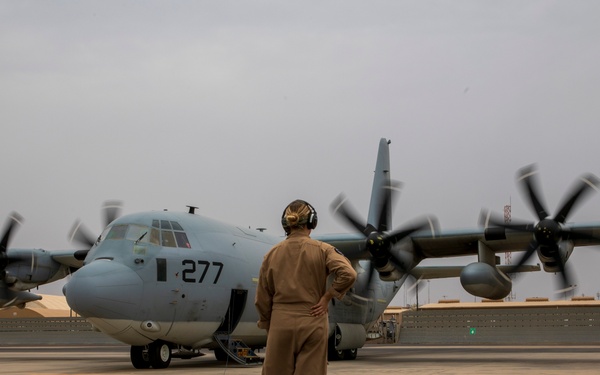 Bronco VMM-161 Detachment flies with the French Air Force