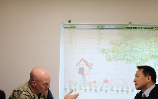 UNC Hosts ROK National Security Office Deputy Director for DMZ Visit and Armistice Discussions