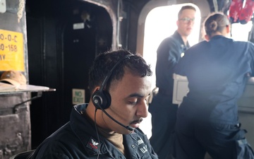 USS Roosevelt (DDG 80) Transits Strait of Hormuz