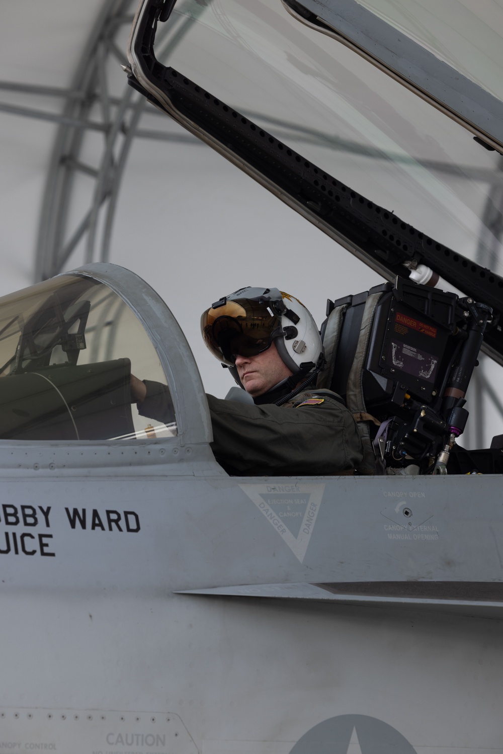 CVW-5 Returns to MCAS Iwakuni