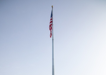 Service Members Honor Veterans During Wreaths Across America