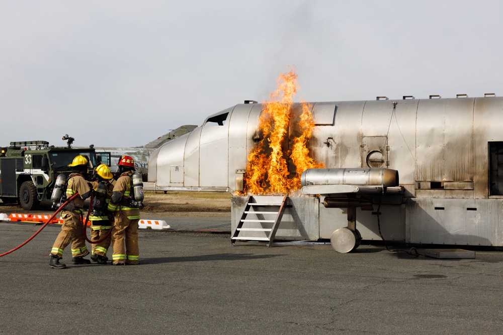Marine Corps Air Facility Quantico conducts Aircraft Rescue and Firefighting Training Fires