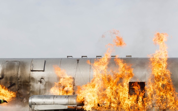 Marine Corps Air Facility Quantico conducts Aircraft Rescue and Firefighting Training Fires