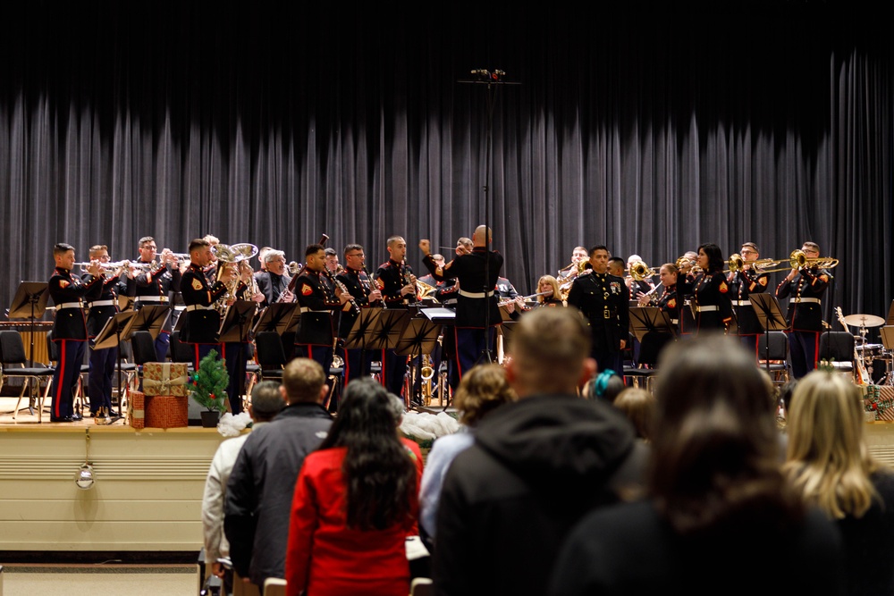 2025 Quantico Marine Band Holiday Concert