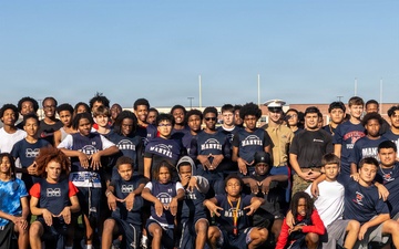 Glazier Clinics visits Manvel High School