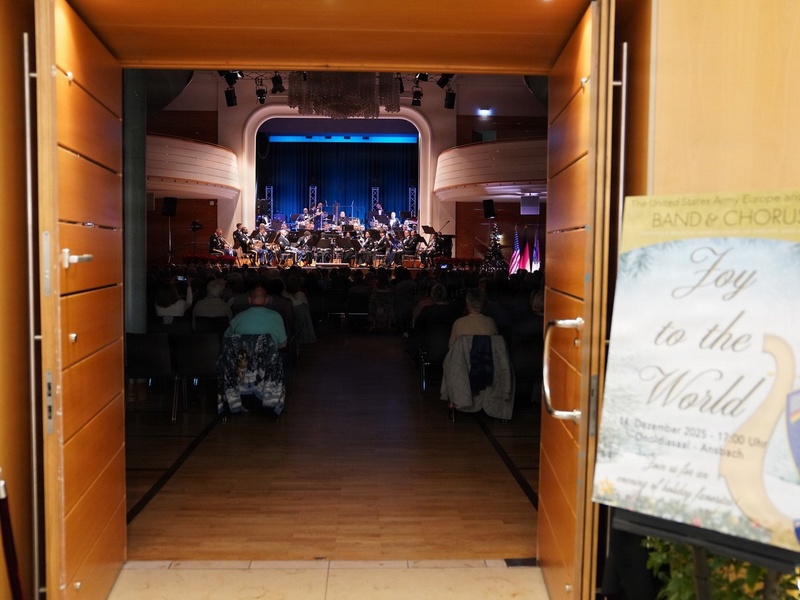 U.S. Army Europe and Africa Band &amp; Chorus perform for the city of Ansbach