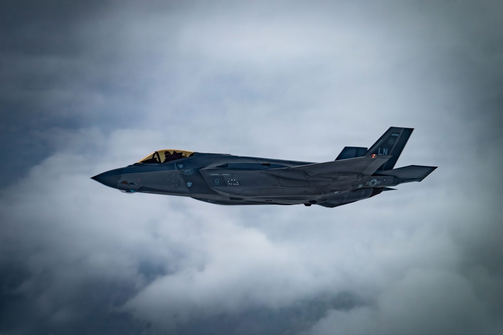 100th ARW Refuels 48th FW's F-35 Lightning IIs