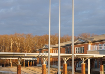 Elf on the Shelf greets Quantico’s students