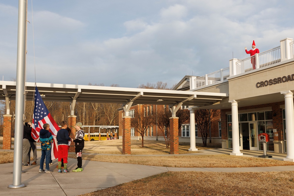 Elf on the Shelf greets Quantico’s students