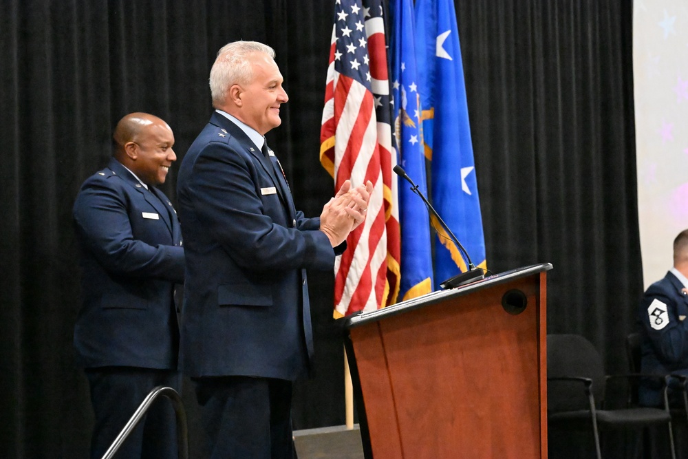 Ohio Air National Guard conducts state command chief change of authority ceremony