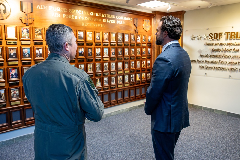 AFSOC showcases capabilities during USECAF visit to Hurlburt Field