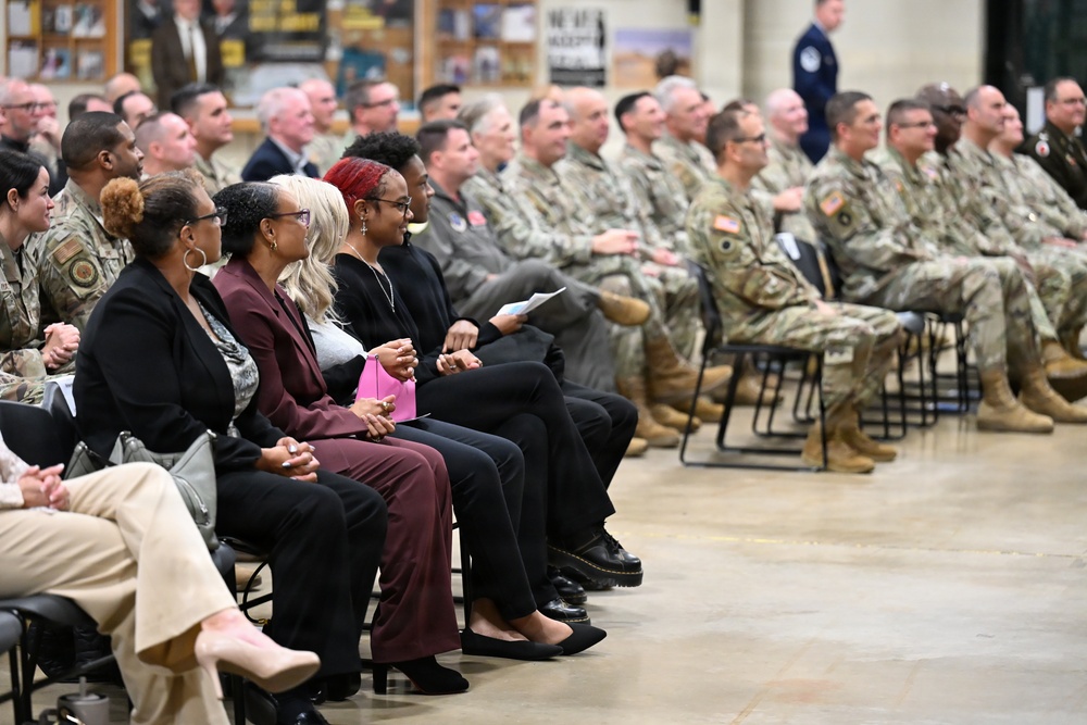 Ohio Air National Guard conducts state command chief change of authority ceremony