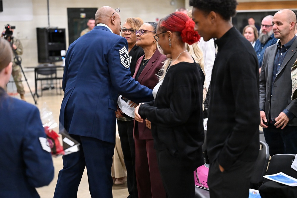Ohio Air National Guard conducts state command chief change of authority ceremony