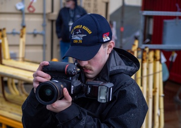 USS Nimitz (CVN 68) Returns to Homeport after 9 Month Deployment