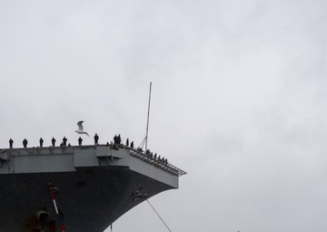 USS Nimitz (CVN 68) Returns to Homeport after 9 Month Deployment