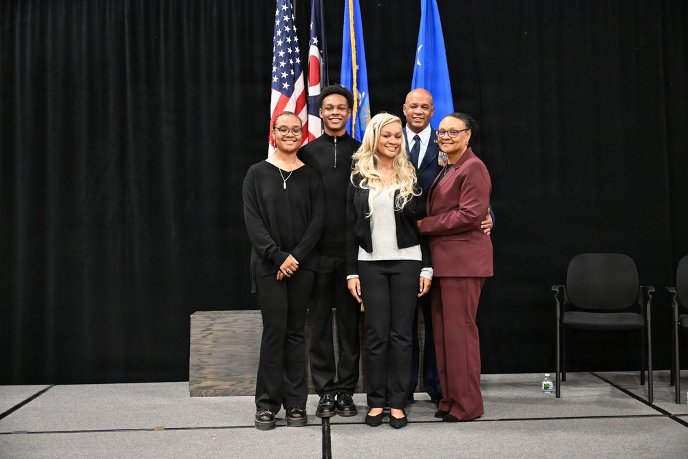 Ohio Air National Guard conducts state command chief change of authority ceremony