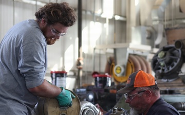 U.S. Fielding Operations Team Assists 1st Armored Brigade Combat Team Equipment Readiness