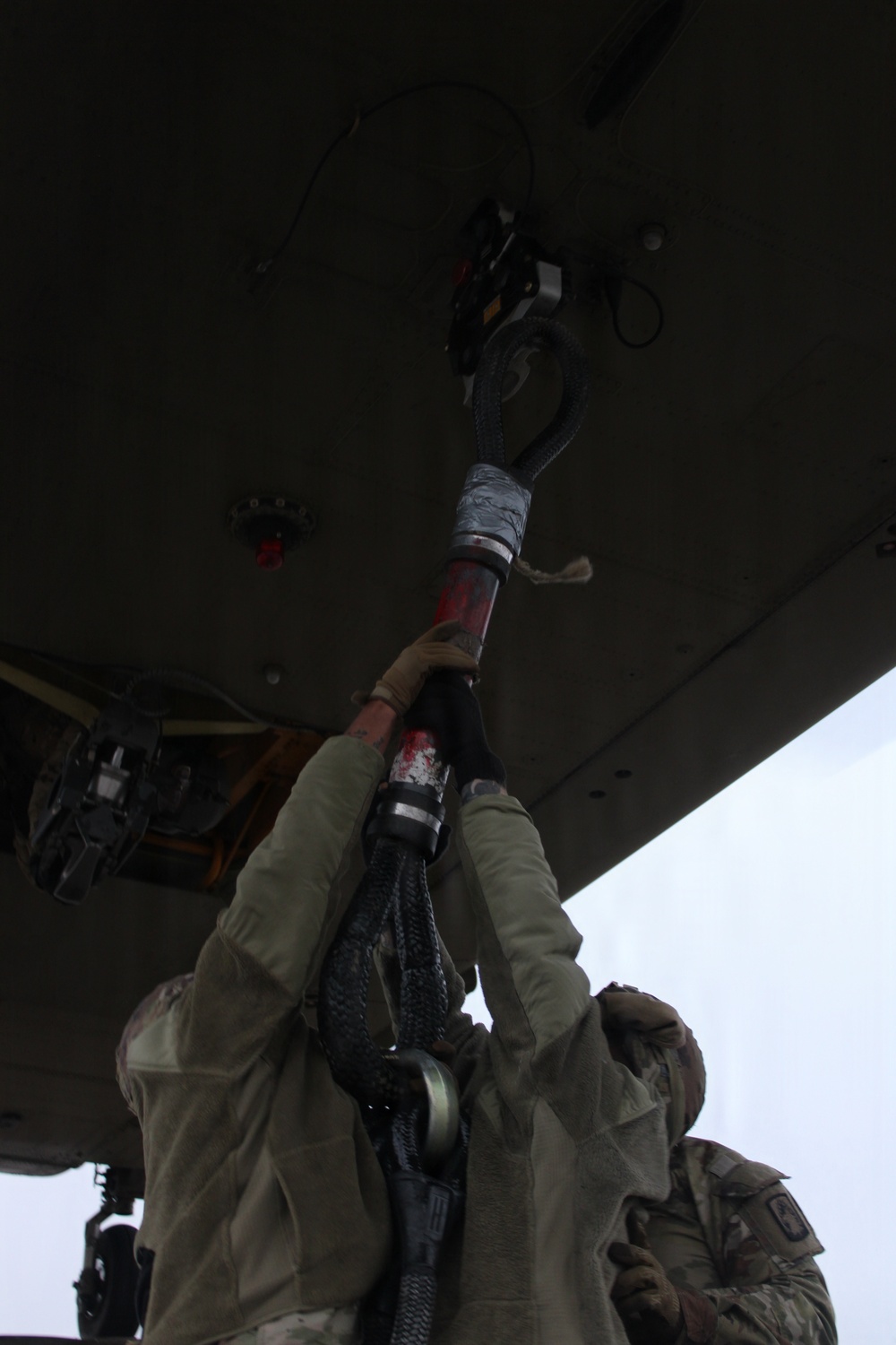 2nd Battalion, 159th Aviation Regiment (Attack) Conducts Sling-Load Training with 1-214th General Support Aviation Battalion