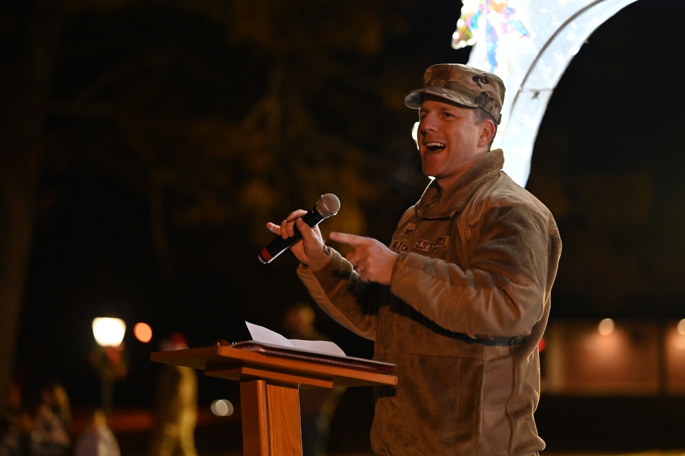 Holiday Tree Lighting