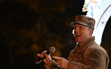 Holiday Tree Lighting