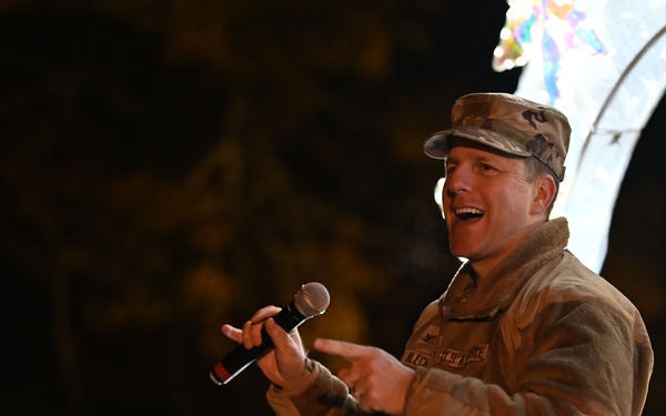 Holiday Tree Lighting