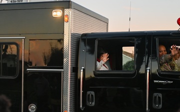 Vandenberg Hosts the 2025 Holiday Parade