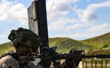 22nd MEU(SOC) | Short Bay Range in Camp Santiago During Deployment