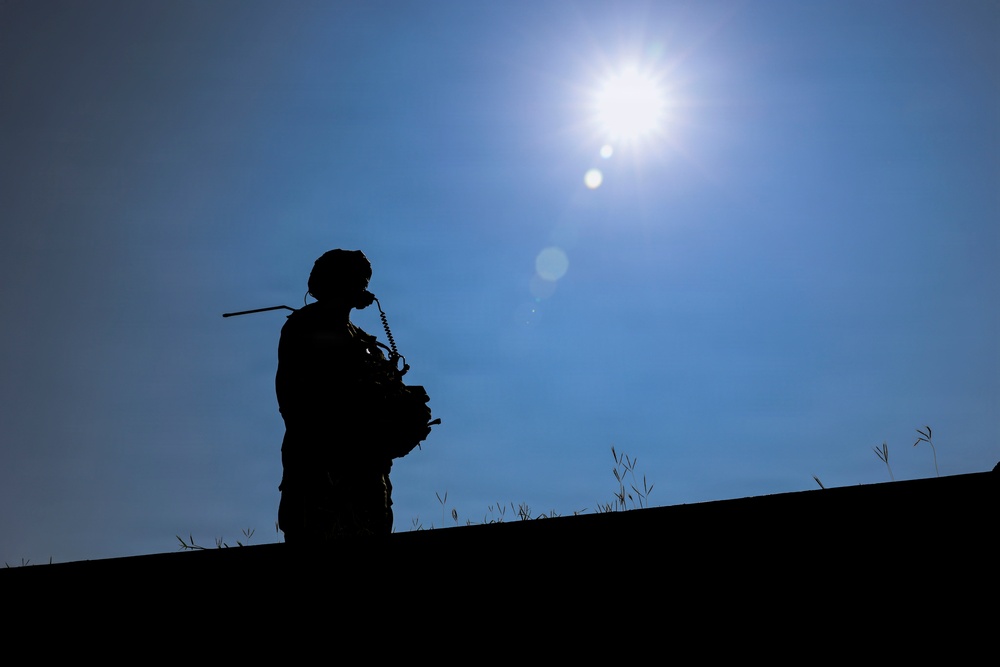 95th Combat Engineer Company - Infantry conduct live fire exercise