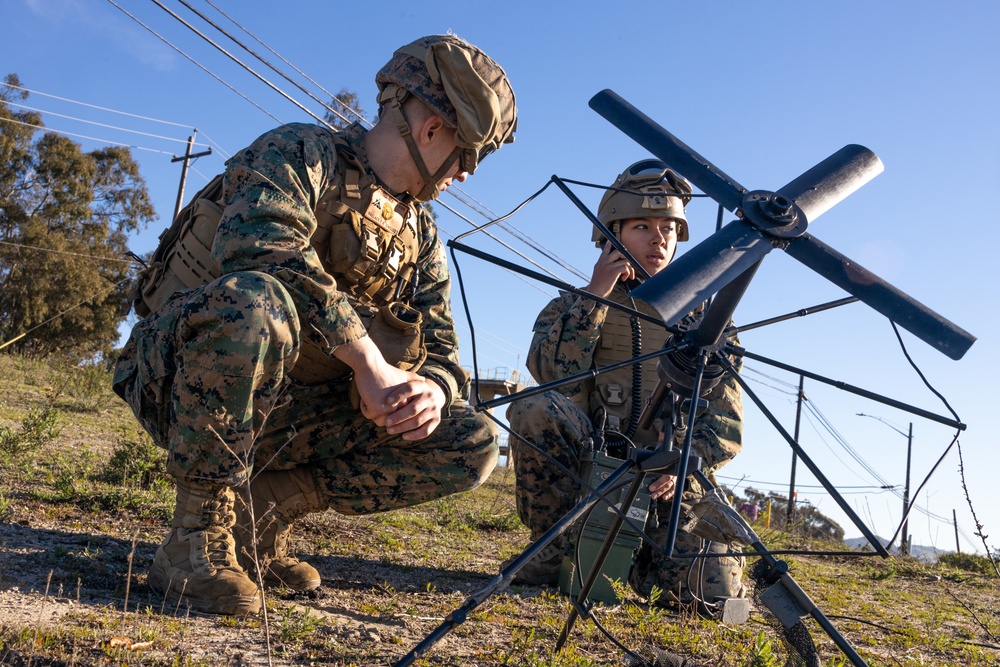 9th Communication Battalion conducts radio communication training