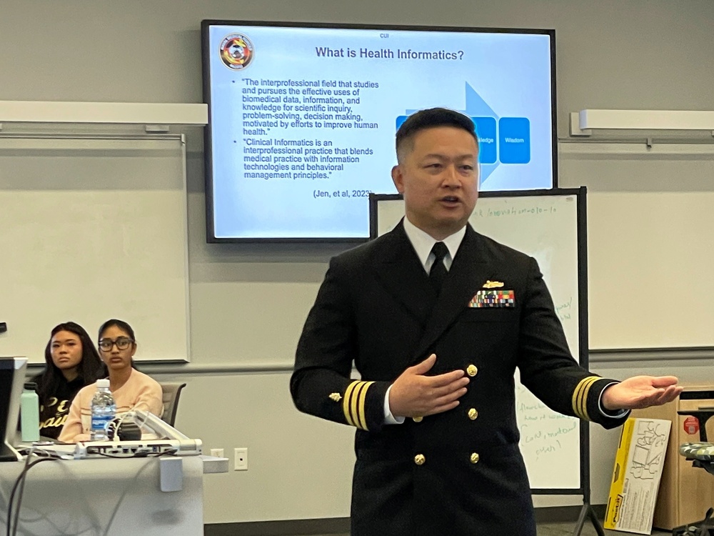 Navy doctor inspires UC Merced students with insights on Navy Medicine opportunities