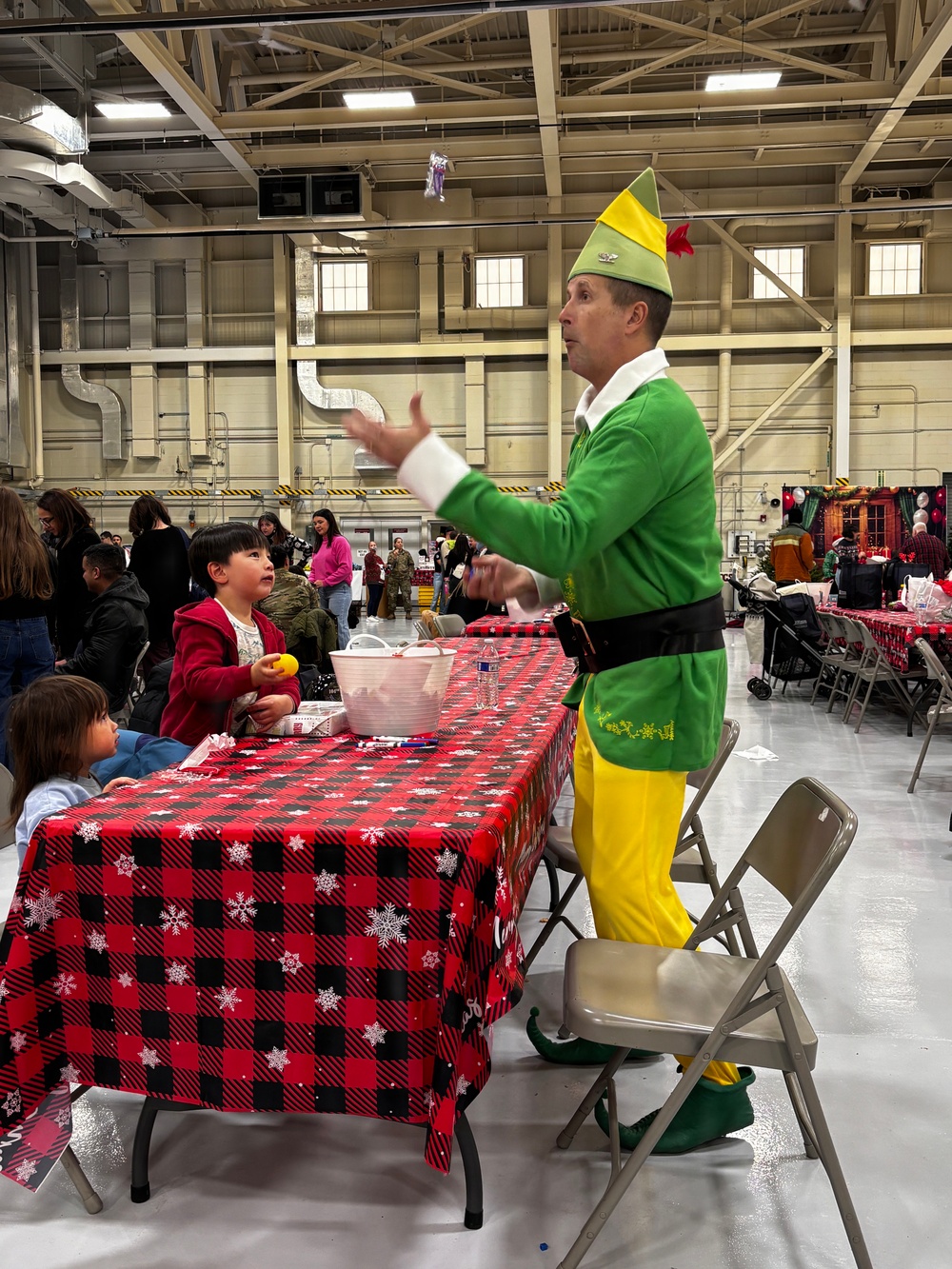 Holiday Magic Brings Together Army and Air National Guard Members and Families