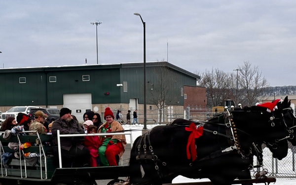 Holiday Magic Brings Together Army and Air National Guard Members and Families