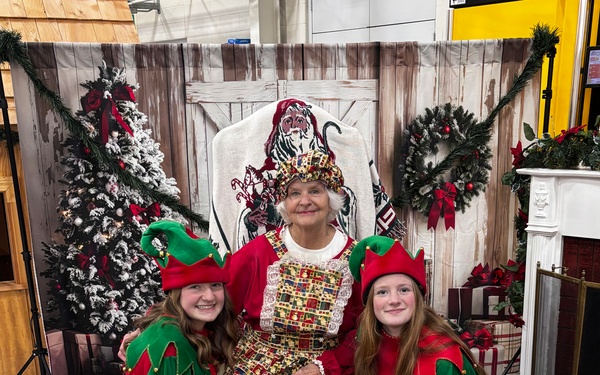 Holiday Magic Brings Together Army and Air National Guard Members and Families