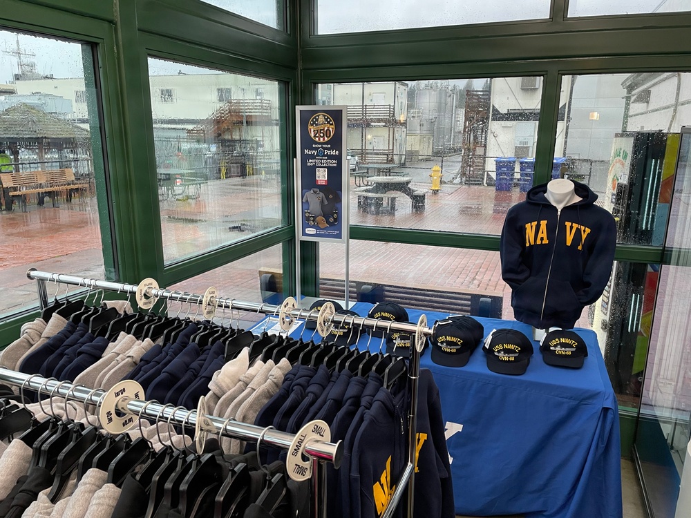 NEX Bremerton Welcomes Home USS Nimitz Sailors