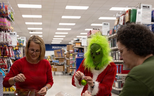 MCAS Beaufort Festival of Trees competition