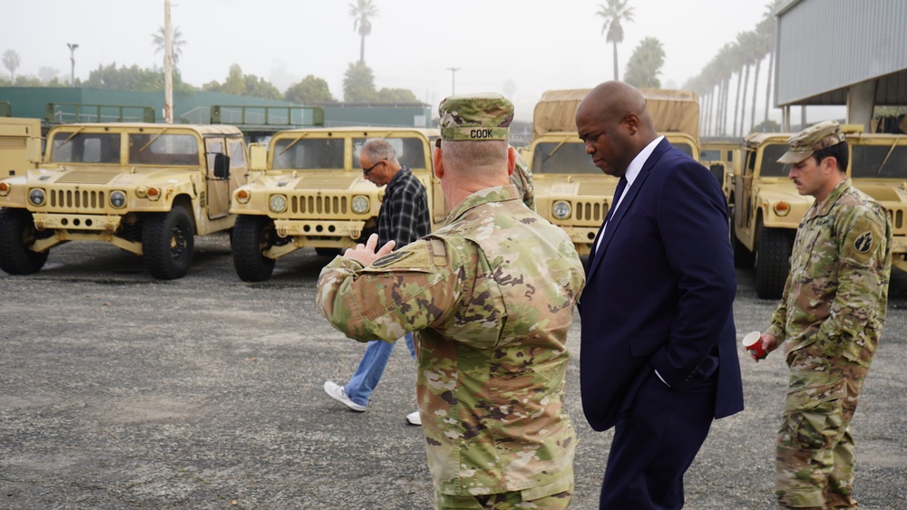 63rd Readiness Division Leadership Visits Holderman Hall
