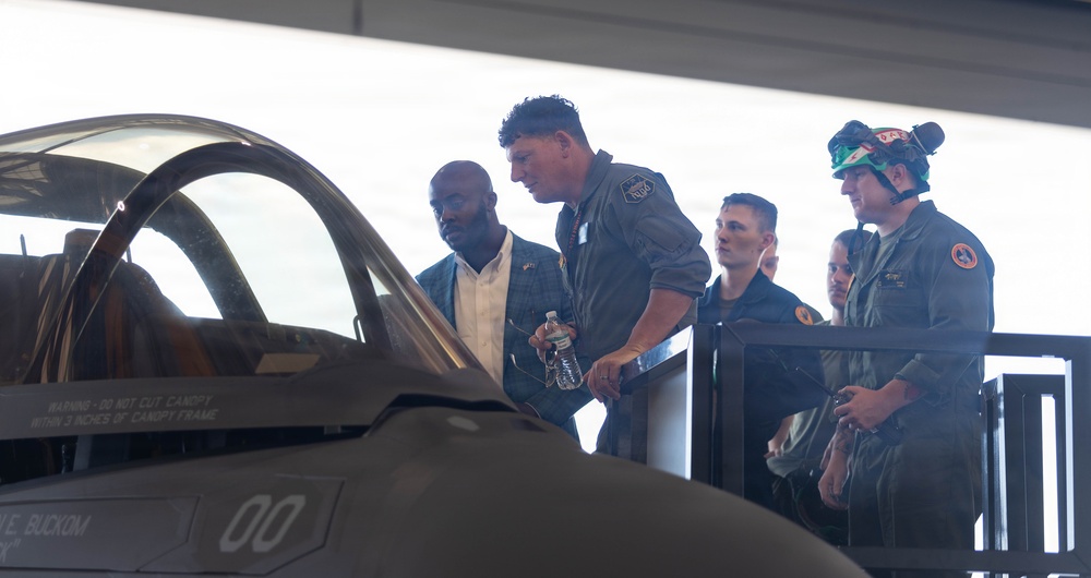 MCAS Beaufort tour Bradford Traywick, Press Secretary