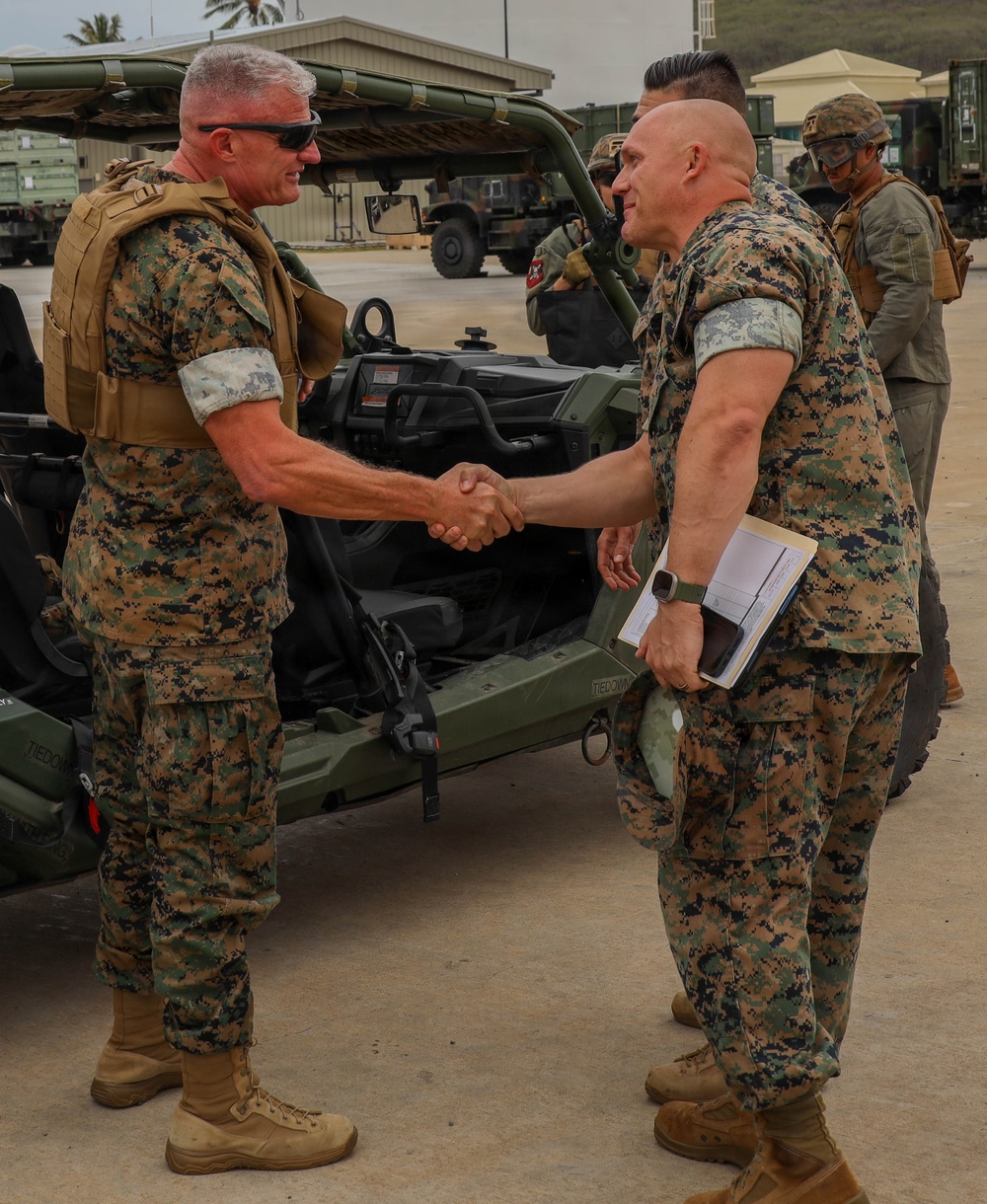 Lt. Gen. Turner visits MWSS-174